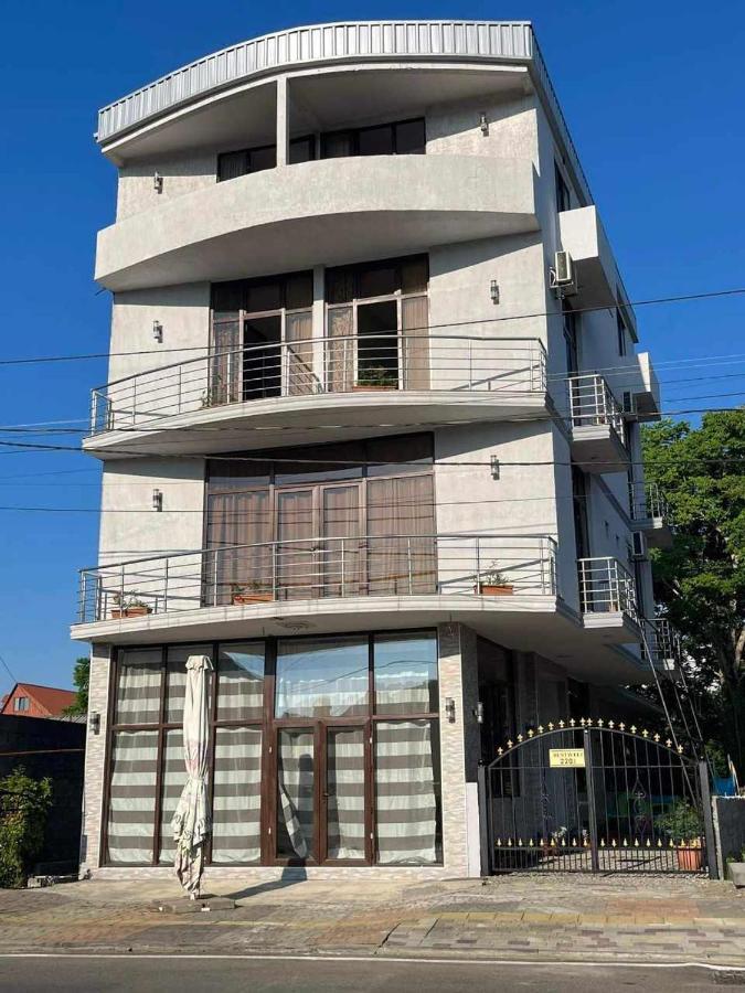 Tiktok House Hotel Kobuleti Exterior foto